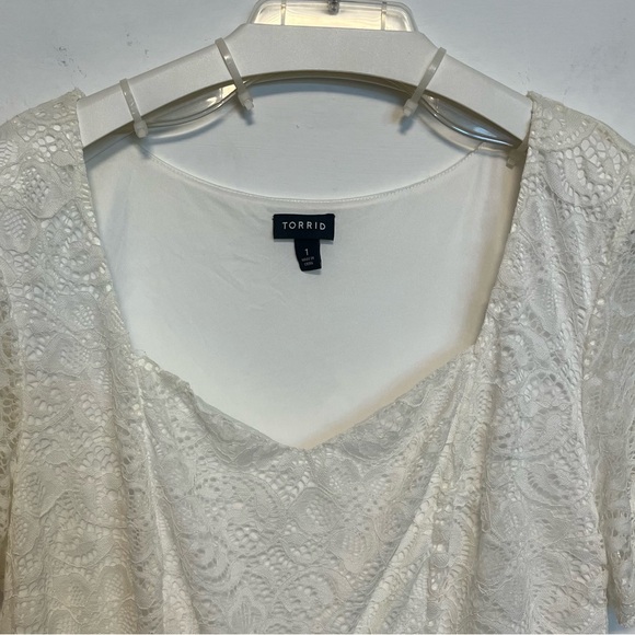 TORRID Lace Short Sleeve Top - Picture 9 of 12